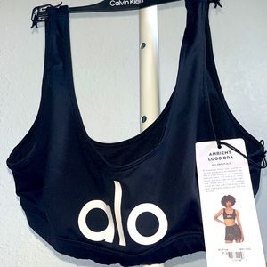 AMBIENT ALO YOGA BRA